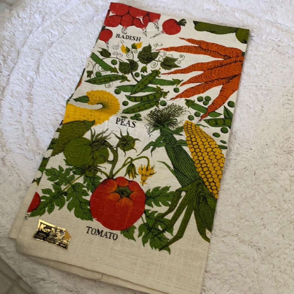 Vintage KayDee 100% pure linen kitchen towel new